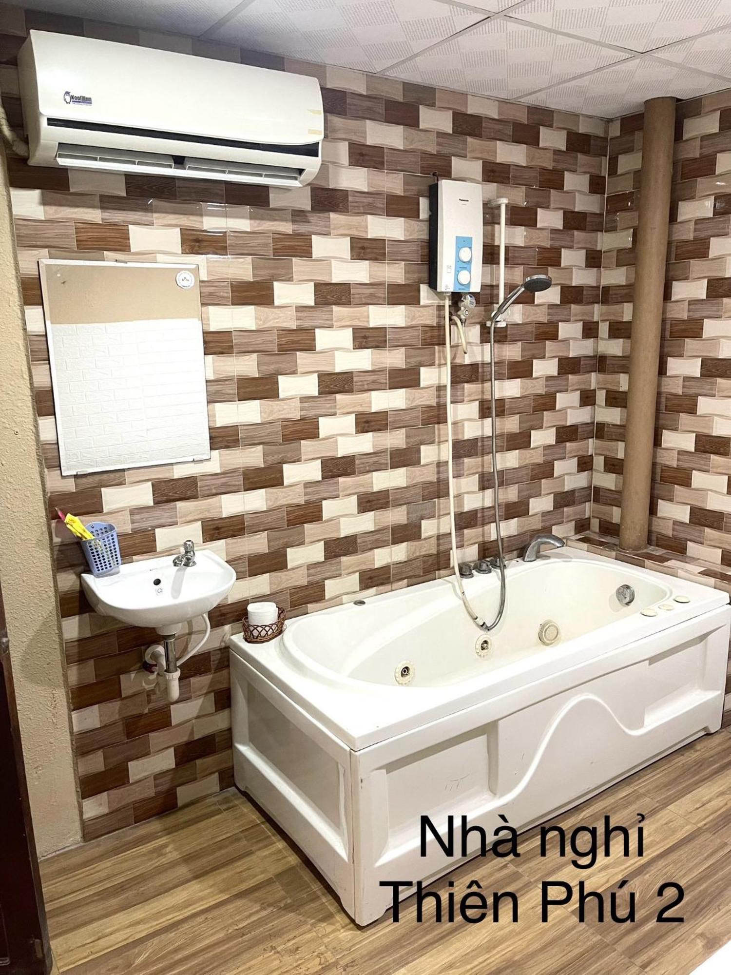 Hotel Nha Nghi Thien Phu 2 Cai Rang Exteriér fotografie